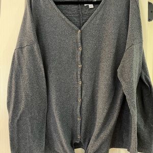 Plus size maternity top